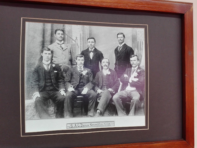 Comentarii opinii despre UCT Club