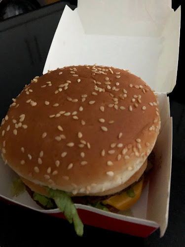 McDonald's Cavendish Square - Hospitality and gastronomy