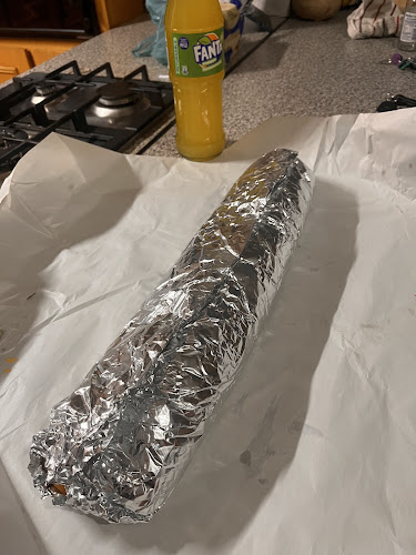 Momos Fast Foods & Takeaways - Hospitality and gastronomy