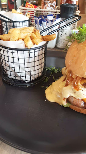 Opinii despre Geek House Eatery - Exceptional Bakery & Restaurant în Pretoria - Hospitality and gastronomy