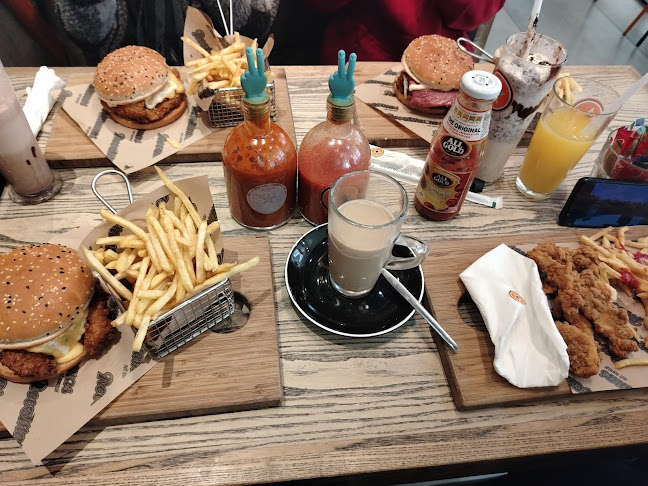 RocoMamas Kenilworth Centre - Halaal - Hospitality and gastronomy