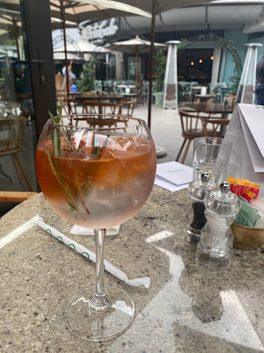 Opinii despre tashas Brooklyn în Pretoria - Hospitality and gastronomy