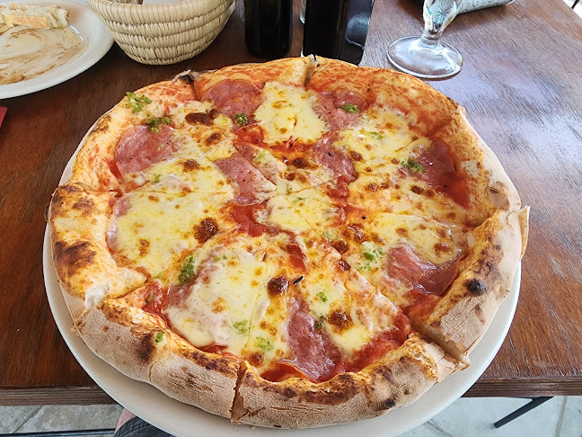 Alfie's Pizzeria and Deli - Hospitality and gastronomy