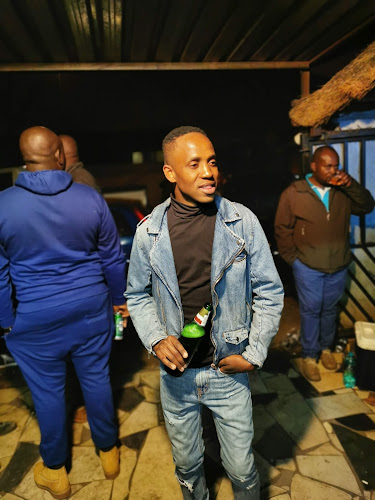 Ha- Ratshikombo - Soweto