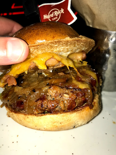 10 & 10A, Mandela Square, 8 Maude St, Sandown, Sandton, 2146