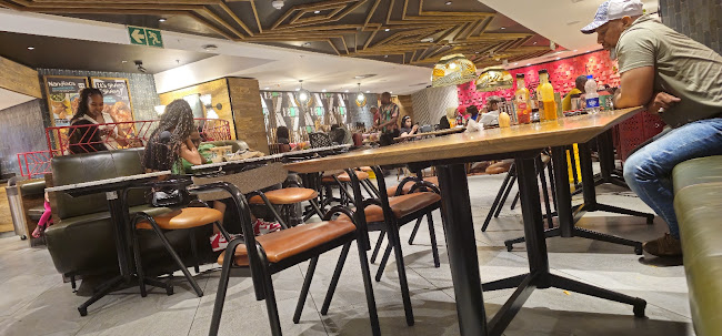 Opinii despre Nando's Sandton City în Sandton - Hospitality and gastronomy