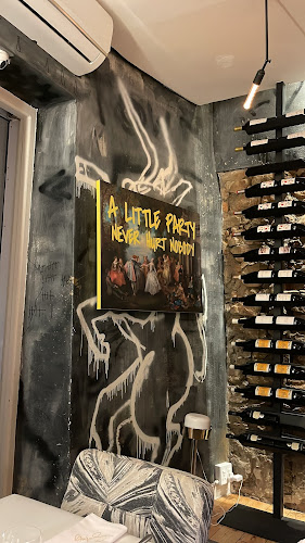 Roundhouse, Round House Rd, Camps Bay, Cape Town, 8040