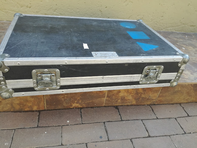 Opinii despre SolWest Lifestyle And Venue în Soweto - Hospitality and gastronomy