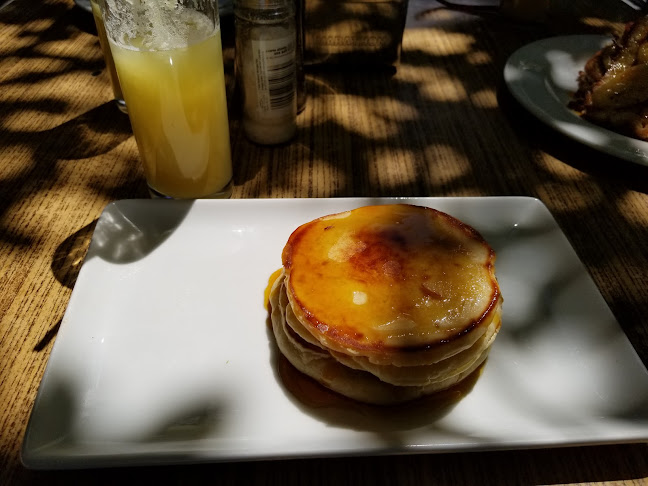 Le Petit Cape Wines and Tapas Bar