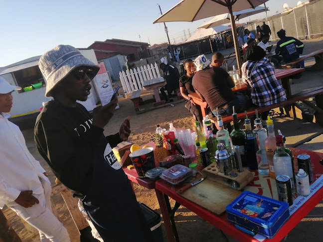 Opinii despre BR De Barman în Thembisa - Hospitality and gastronomy