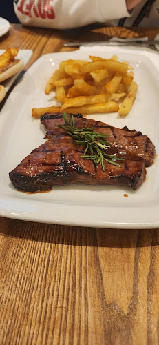 Platia Restaurant - Hospitality and gastronomy