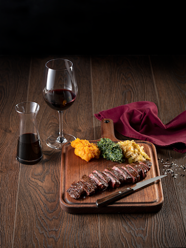 Comentarii opinii despre Turn ŉ Tender Steakhouse