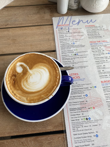 Comentarii opinii despre Geek House Eatery - Exceptional Bakery & Restaurant