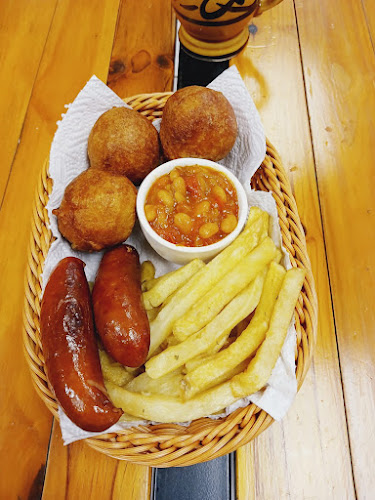 Kwantutraditionalcuisine and car wash - Hospitality and gastronomy