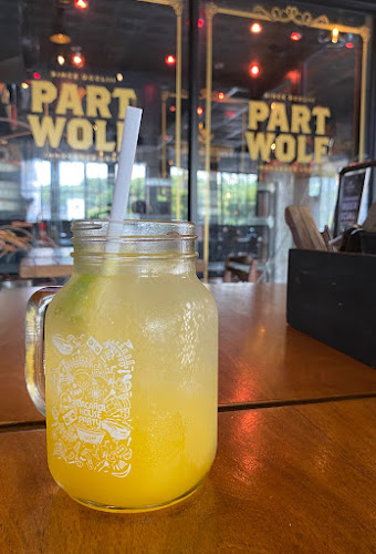 Shop 33, Village View Shopping Centre, Bedfordview, 2007