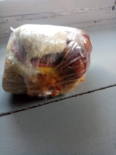 Comentarii opinii despre 2KB Fast Food