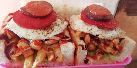 B-Khomms Kota & Chips