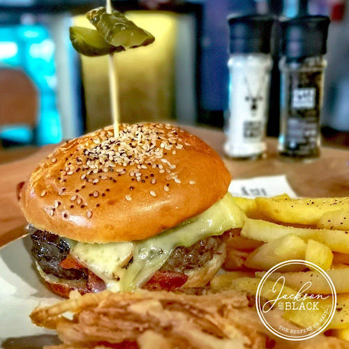 Jackson and Black Grill & Pizzeria | PAARL