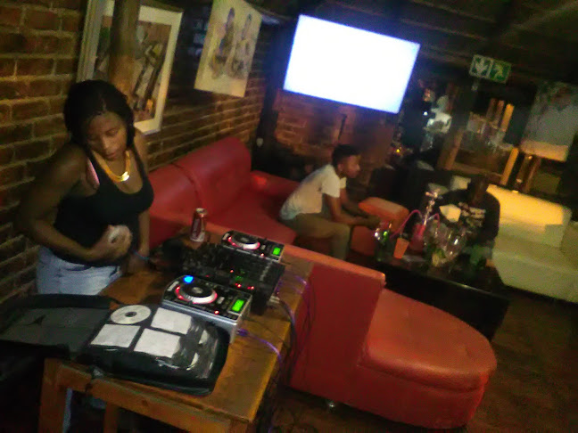 Opinii despre Esigodlweni în Midrand - Hospitality and gastronomy