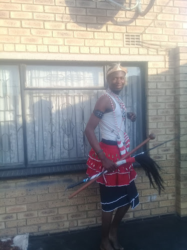 Impande ka Maduna Traditional healer - Midrand