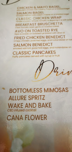 Comentarii opinii despre Allure Rooftop Lounge