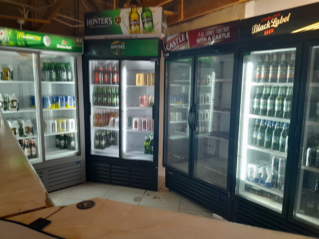 The Curve Pub and Restaurant