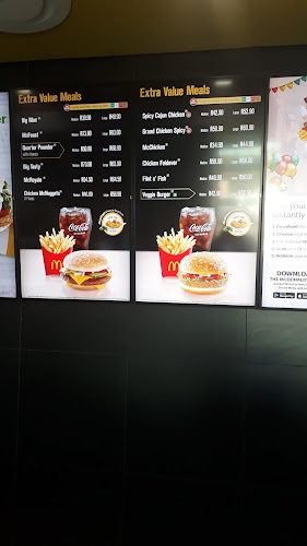 Opinii despre McDonald's Shall Cross Drive-Thru în Queensburgh - Hospitality and gastronomy