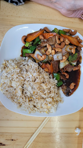 Tommy Sushi and Chinese food Shelly beach - Hospitality and gastronomy