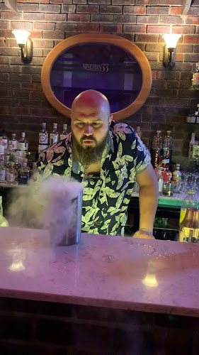 Nineteen33 Speakeasy Bar & Venue - Hospitality and gastronomy