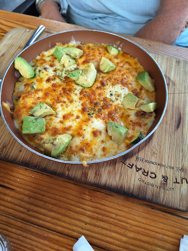 Comentarii opinii despre Cut and Craft Bistro