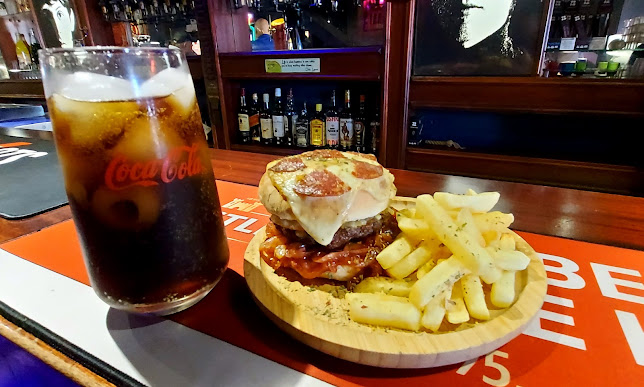 SGT PEPPERS PUB & GRUB