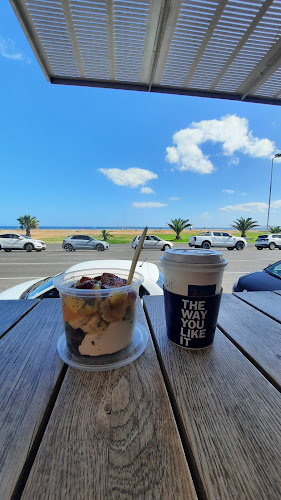 Rothesay Pl, Mouille Point, Cape Town, 8005