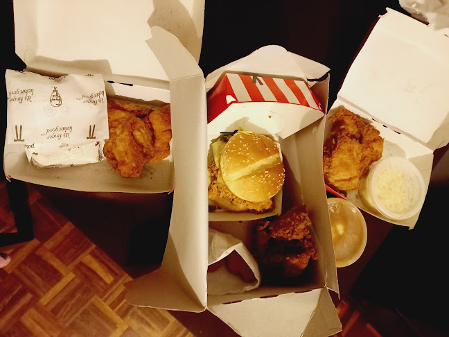 KFC Florida - Hospitality and gastronomy