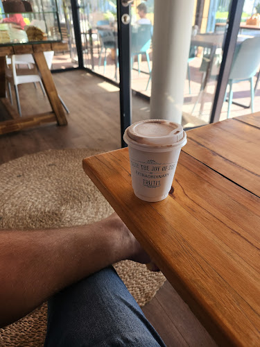 Comentarii opinii despre Frank's Coffee & Bagel Bar