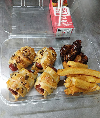 Comentarii opinii despre Tshepis Food-joint