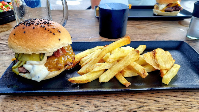 Hudsons - The Burger Joint (Parkhurst) - Randburg