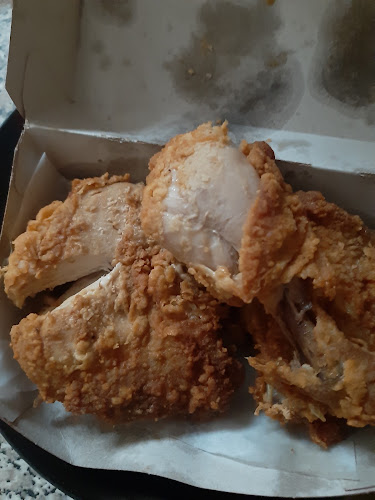 Chicken Licken Banbury Cross (Northview Centre) - Hospitality and gastronomy