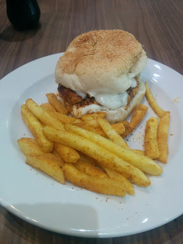 Shop 2, 139 Lower Marine Parade St, North Beach, Durban, 4063