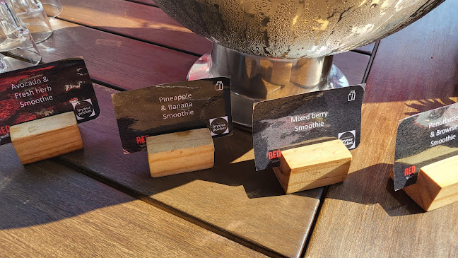 Comentarii opinii despre Red Rooftop Bar & Terrace