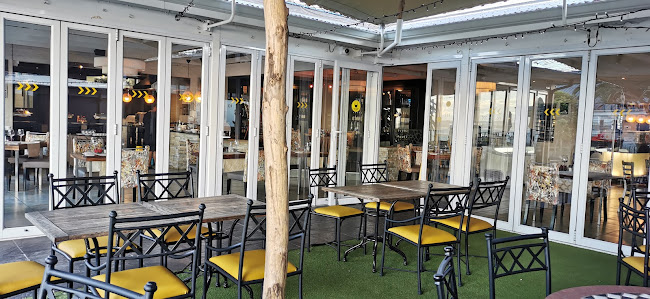 Blue Oyster Cocktail Bar - Hospitality and gastronomy