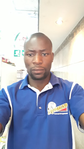 Unit 5, Sunrise Park, Market St, Mkhondo, 2380