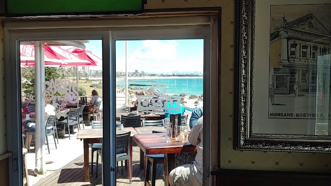 Barney's Tavern - Hospitality and gastronomy