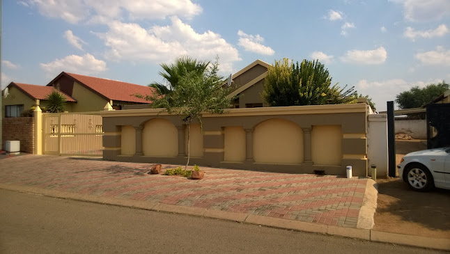 Sinah's Exquisite Cakes