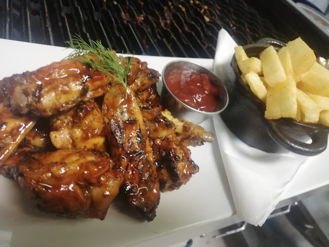 Luxx Restobar - Midrand