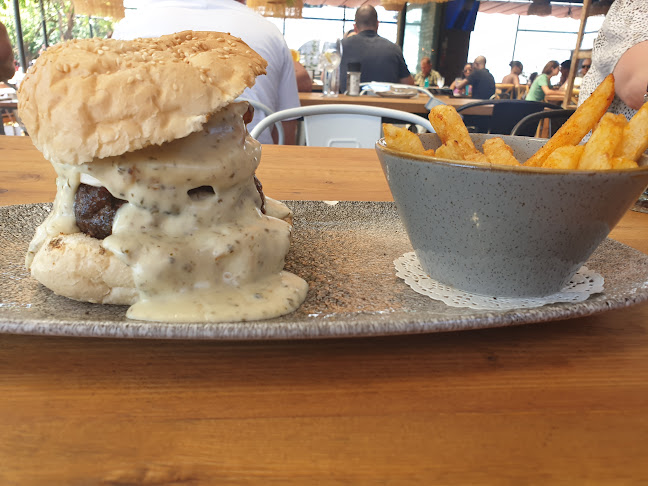 Opinii despre The Village în Pretoria - Hospitality and gastronomy