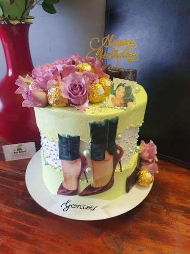 Opinii despre Busy Bee Bakery în Brits - Hospitality and gastronomy