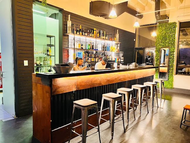 Kasi LyfeStyle Bar and Eatery