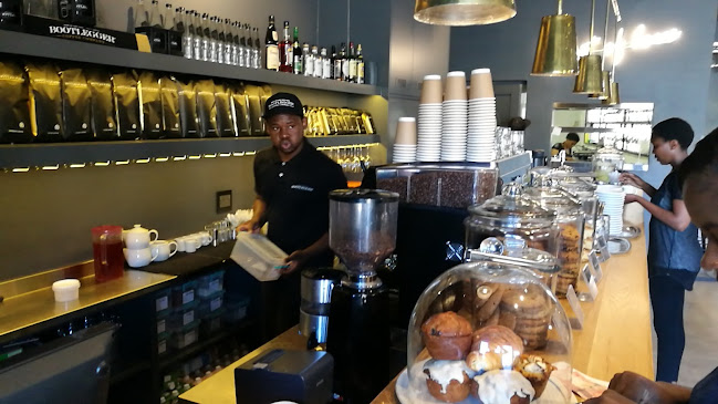 Bootlegger XS Salt River Halaal - Cape Town