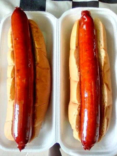 Majazi tarven - Hospitality and gastronomy