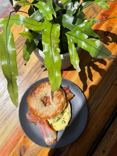 36 E Lake Dr, Marina Da Gama, Cape Town, 7945